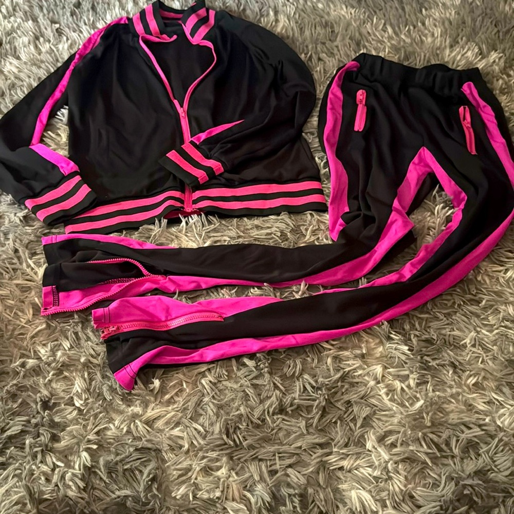 Sweatsuit